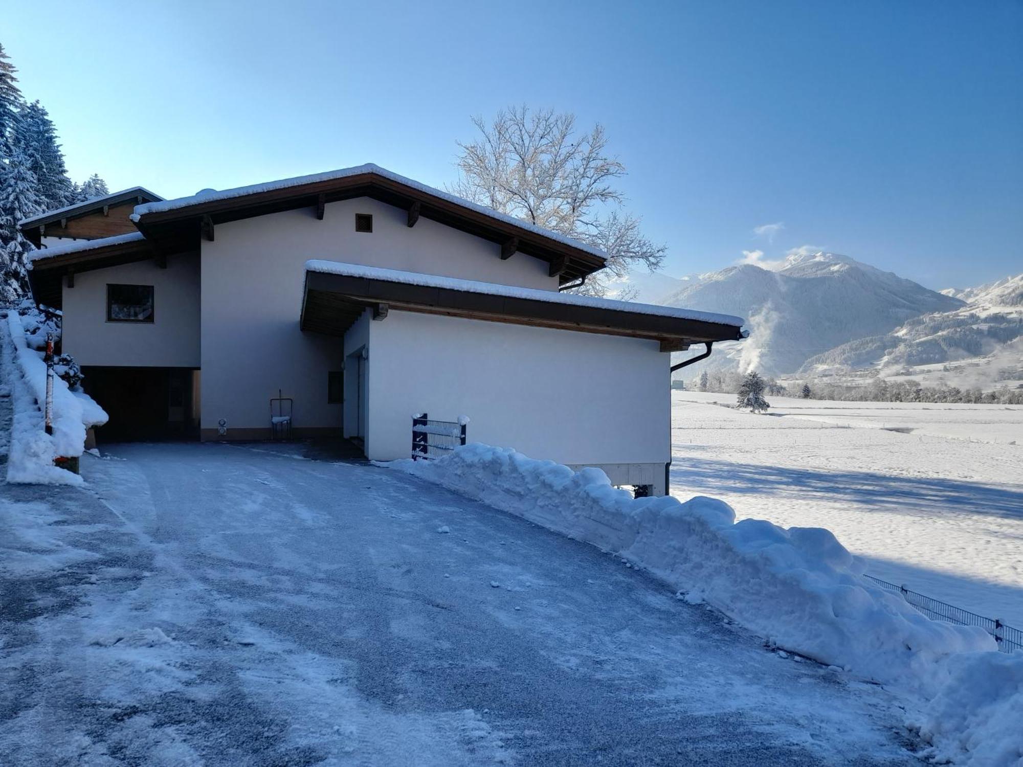 Ferienwohnung Rose Hart im Zillertal Luaran gambar